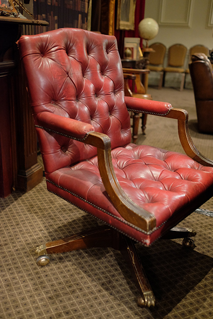 CHAIR, Chesterfield Desk Chair - Red Leather